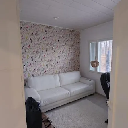 Talo Kaikilla Mukavuuksilla * Joensuu