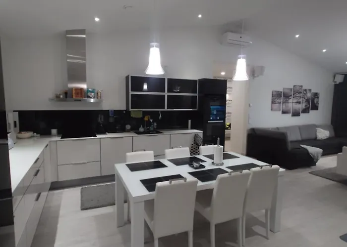 Talo Kaikilla Mukavuuksilla 约恩苏